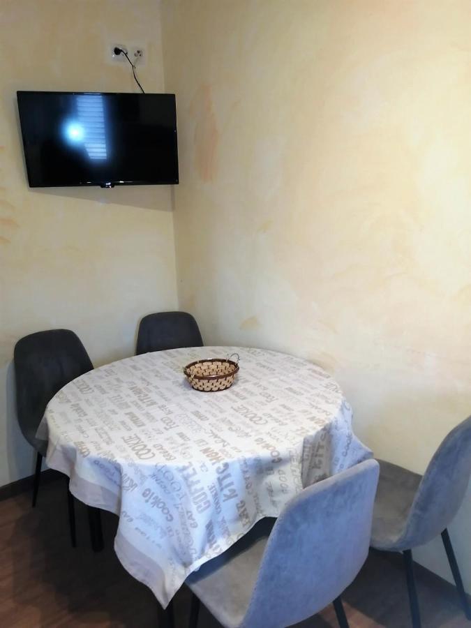 App Palcic K Apartment Novigrad Istria Exterior foto